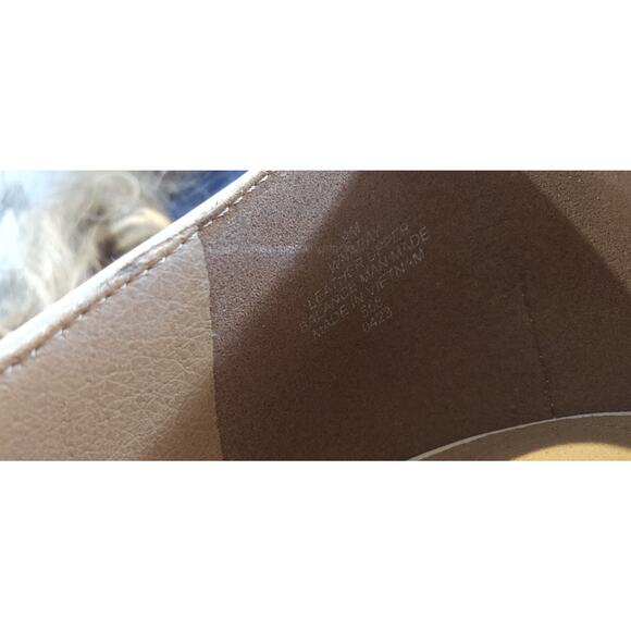 Nine West Womens 9M Flats Loafers Pointed Toe Cream Ivory Leather Upper - Picture 8 of 10